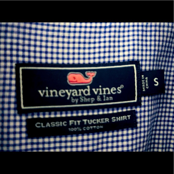 Vineyard Vines Button Down Shirt - Picture 2 of 2